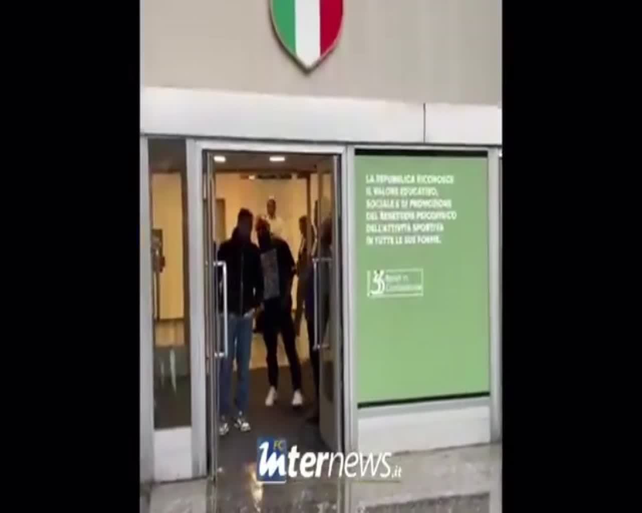 阿坎吉抵达意大利奥委会，开始接受国米的体检