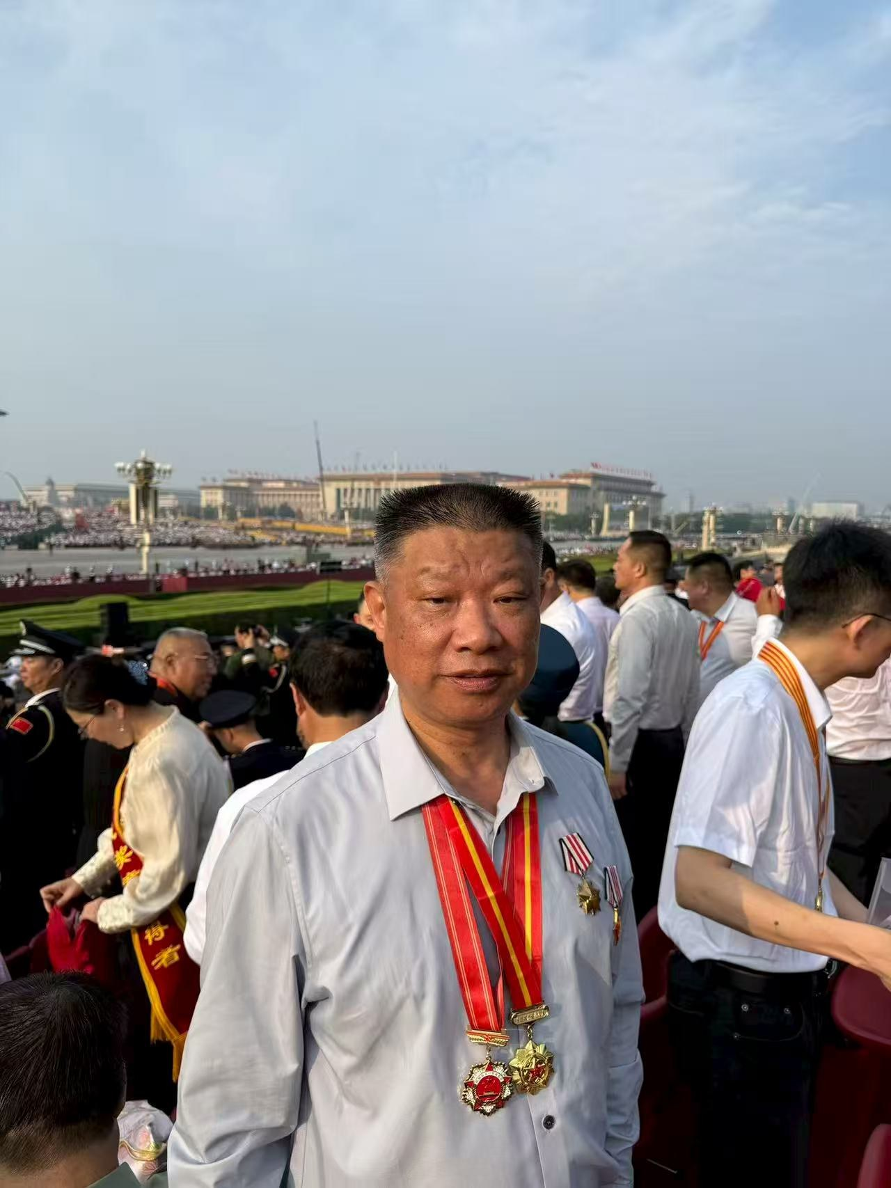 王接平受邀北京现场观礼。