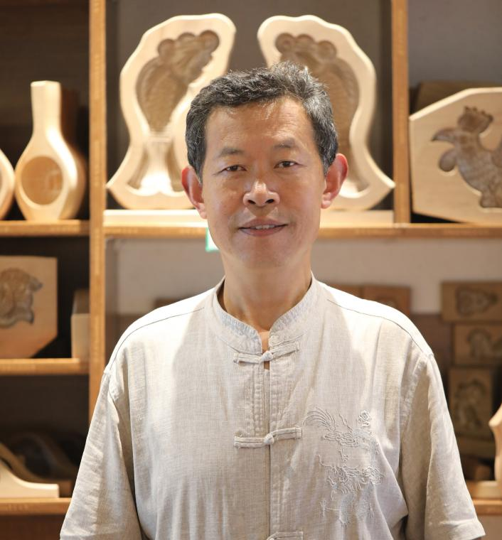 青岛乡里乡亲|王承厚:榼子纹样藏岁月 刻刀印记传技艺