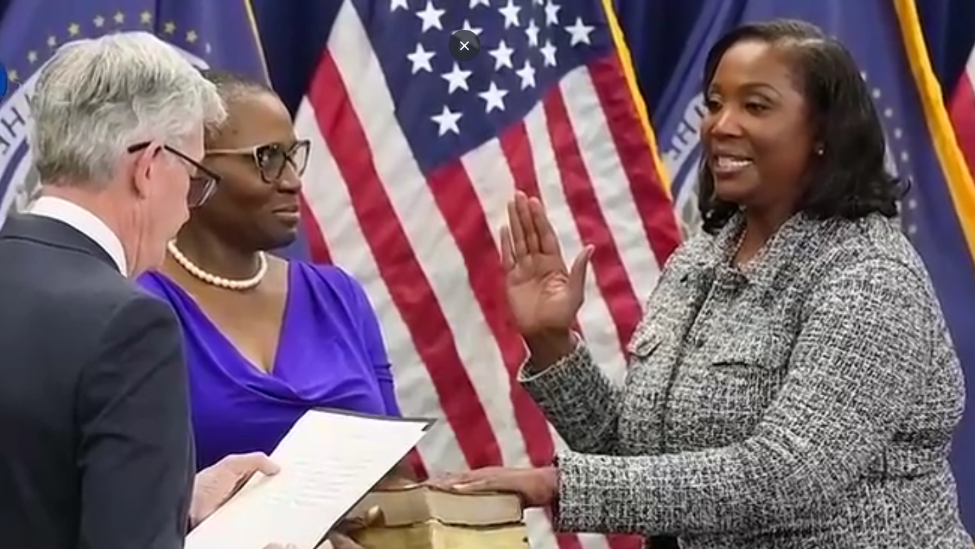 美联储理事库克涉房贷欺诈遭刑事调查