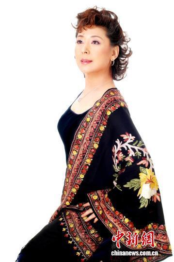 图为中国女中音歌唱家关牧村　关牧村供图