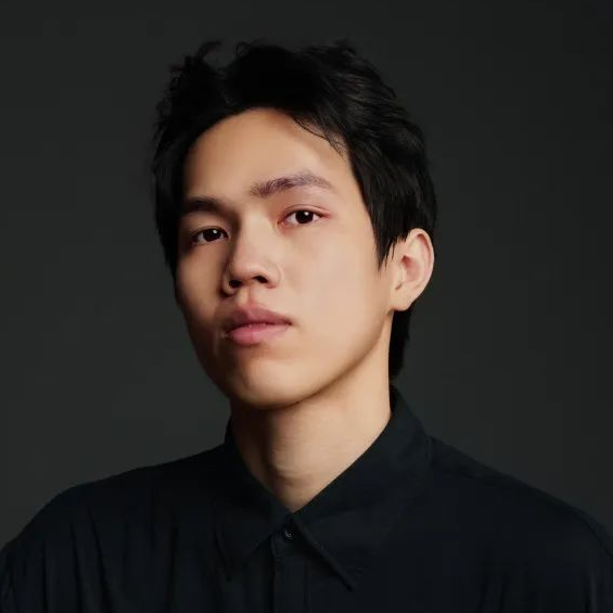 黄斯骏 深圳当代舞团编导