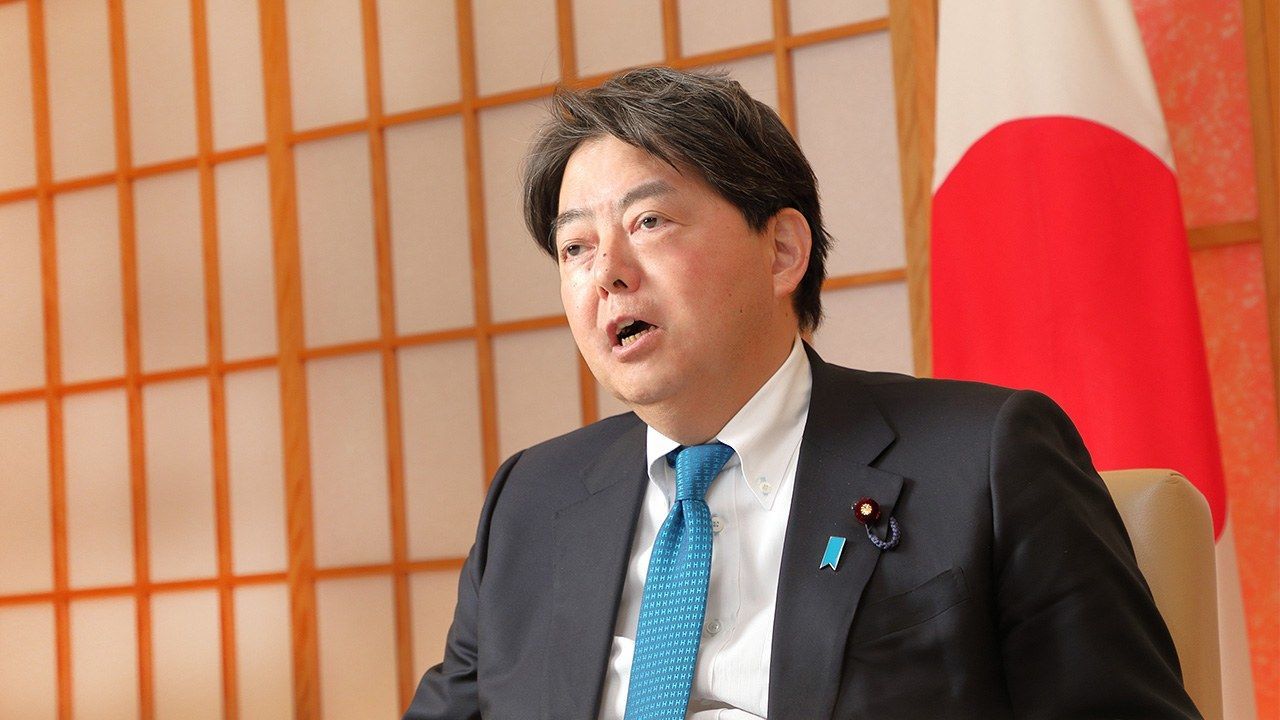日本首相石破茂辞职,谁将接任?