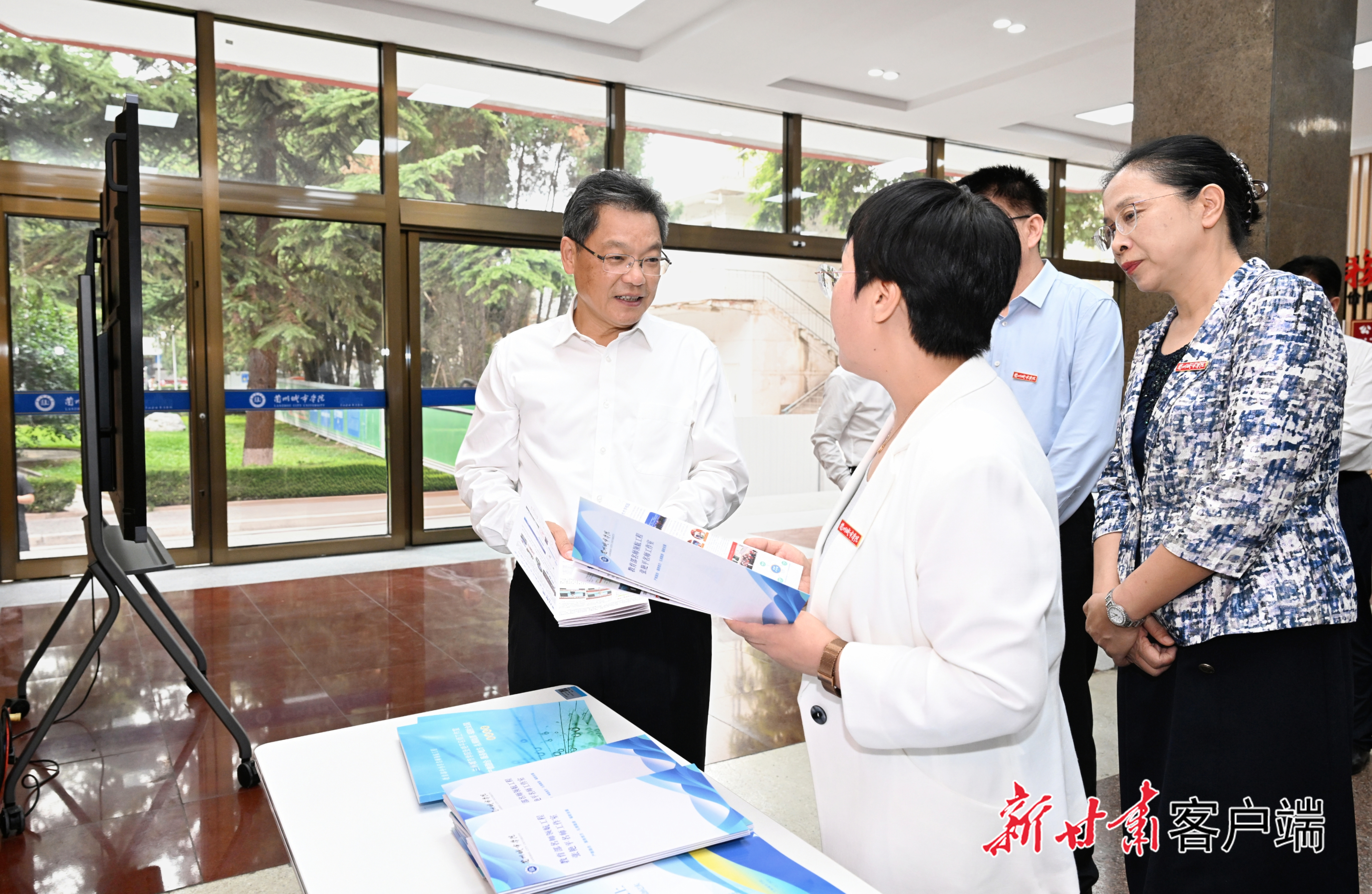 任振鹤:国家需求甘肃实际 培养复合人才