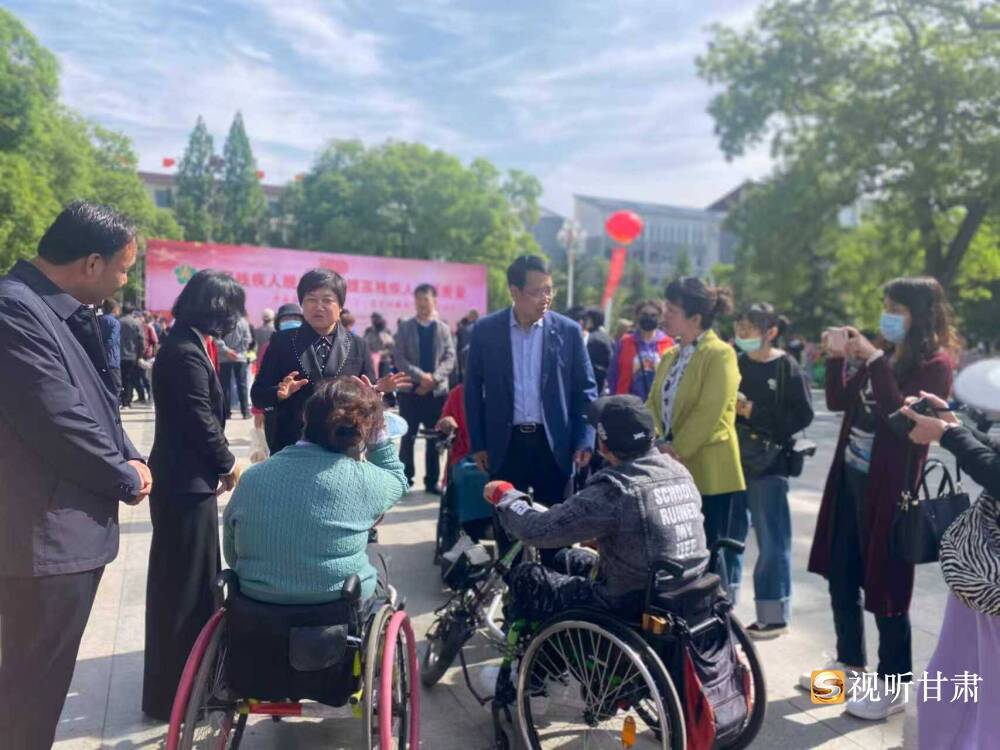 9年2300万元14万儿童……甘肃崆峒光明使者的公益答卷