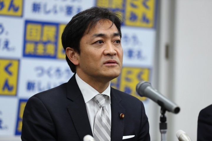 日本首相石破茂辞职,谁将接任?