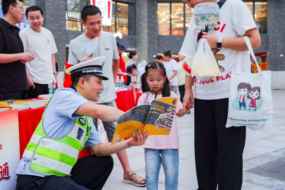 徐州鼓楼文明市集“开张”，政策服务“一站式”送达！