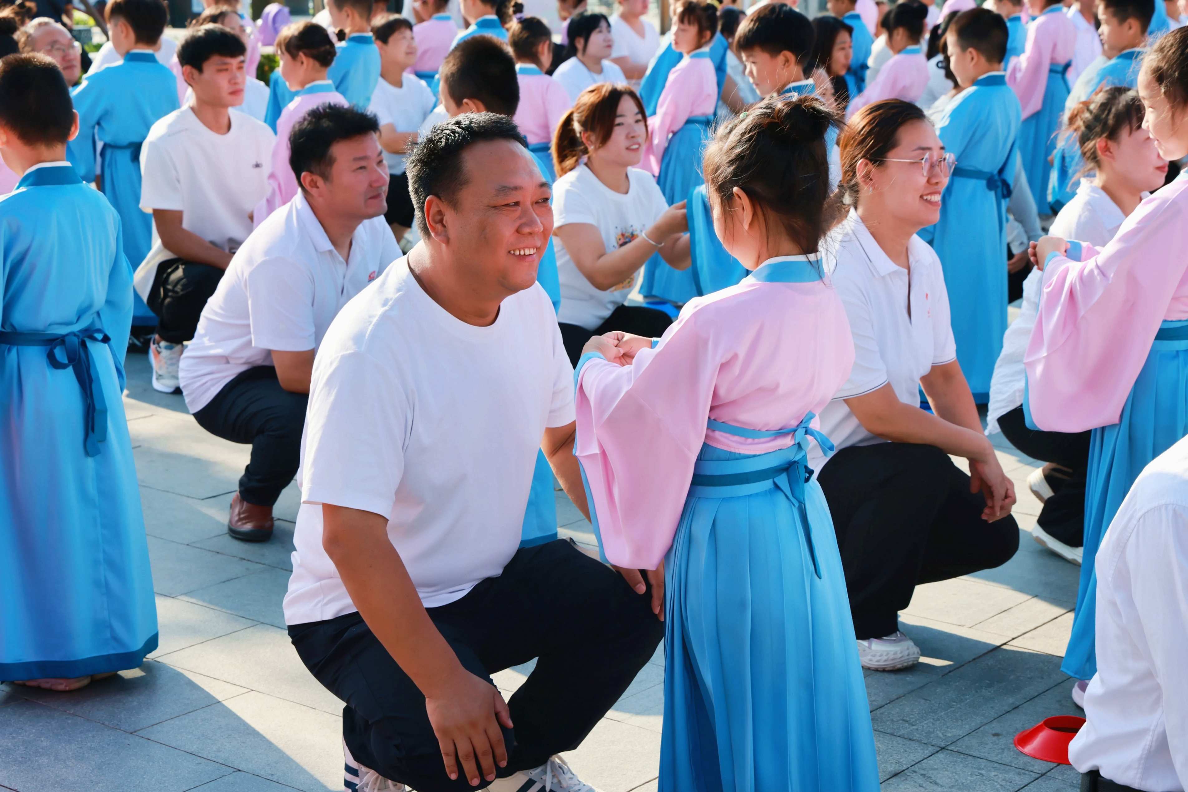 沧州市运河区：“开笔礼”溯运河文脉启智明礼