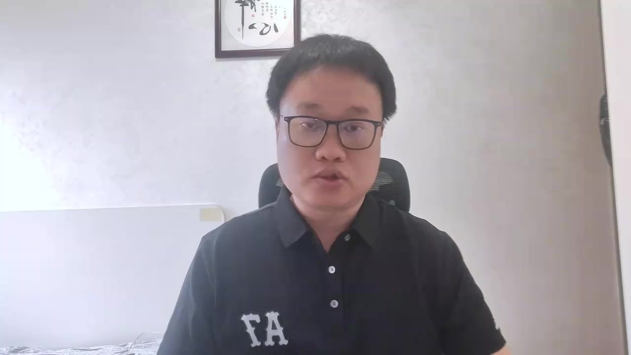 10万就能落地的“轿跑”，长安逸动哪一款更值得入手？