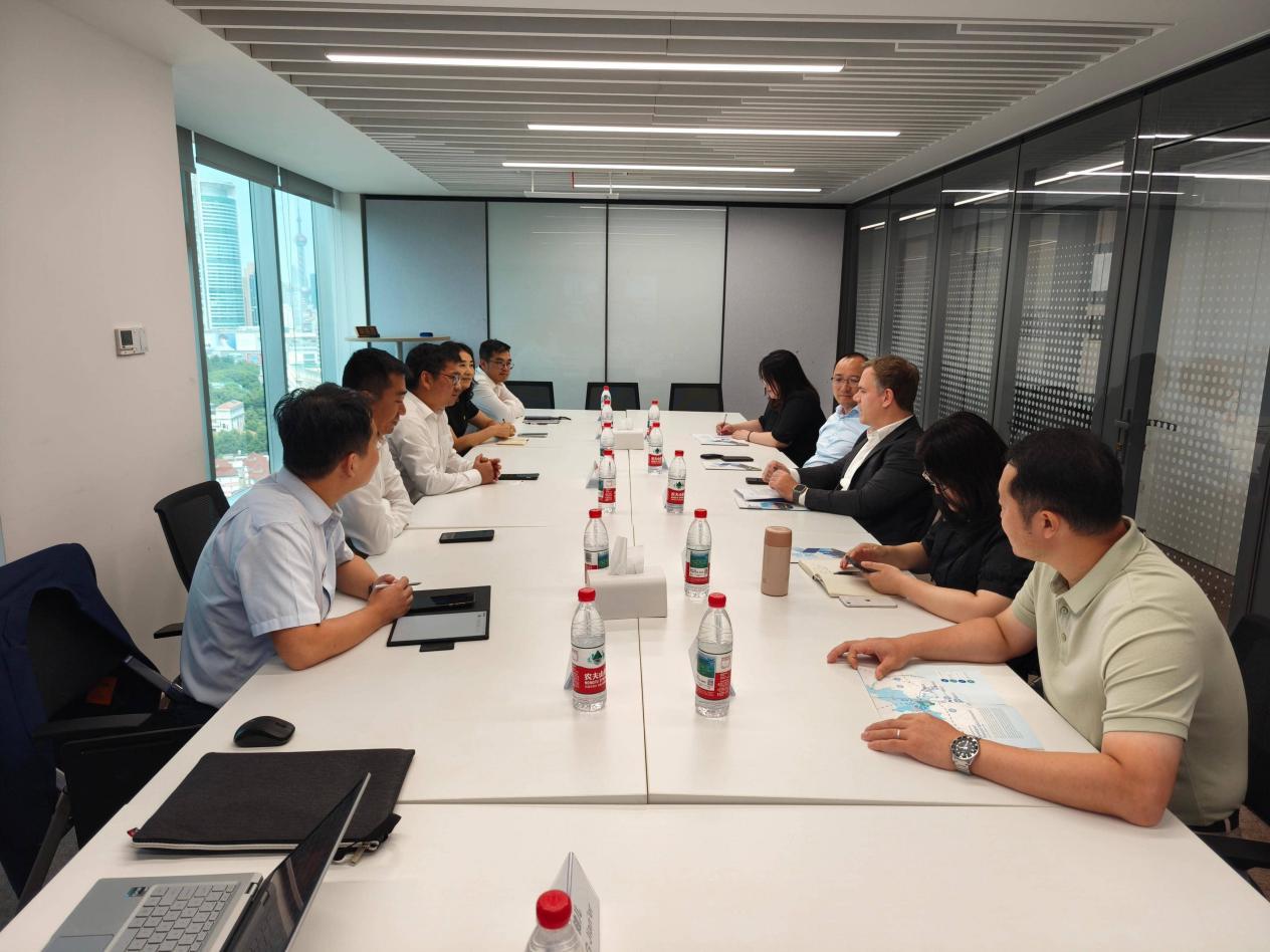 图:顺德招商团队拜访德国中国商会。