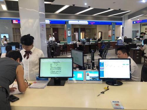 吉安各地在政务服务中心设立“水电气网联合报装专窗”