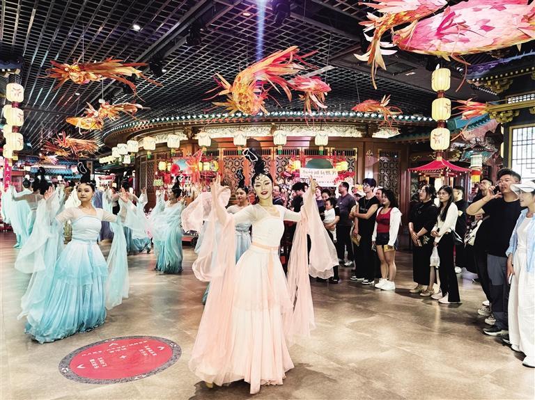 “风起大汉”沉浸式演艺街区