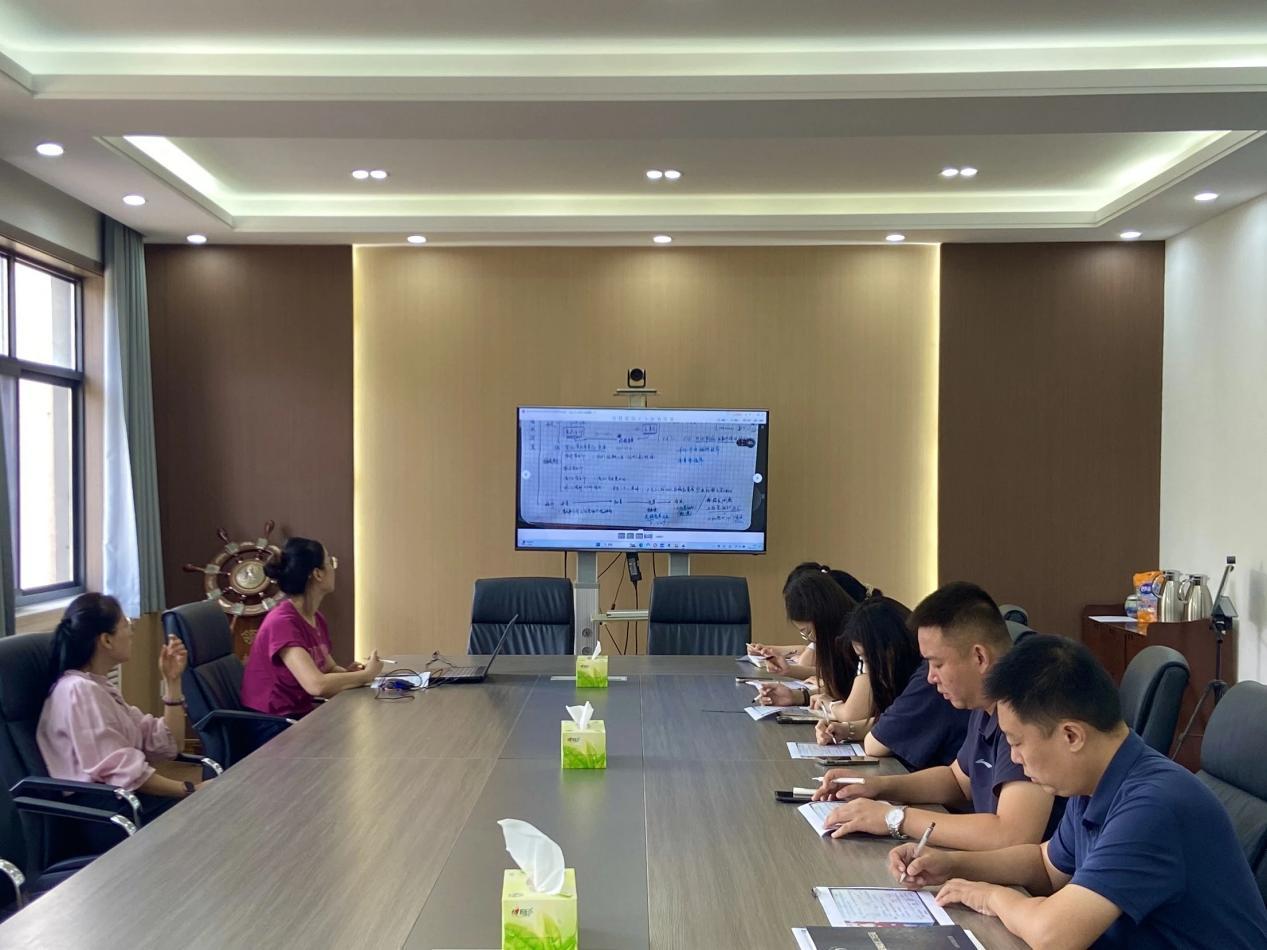 “朝闻党课堂”每日一课