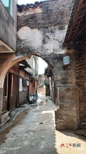 生米老街的拱门