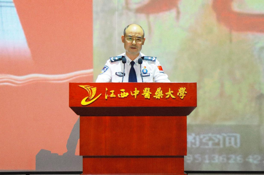 “国门文化”走进江西中医药大学