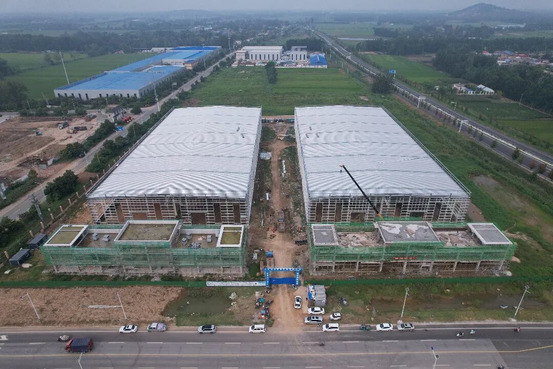 邳州八路镇：企业赶订单项目加速建