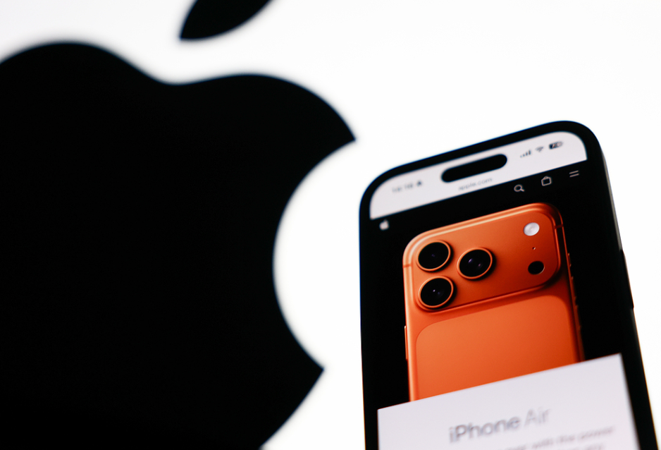 遭两家投行下调评级,苹果陷五年来华尔街最大冷遇