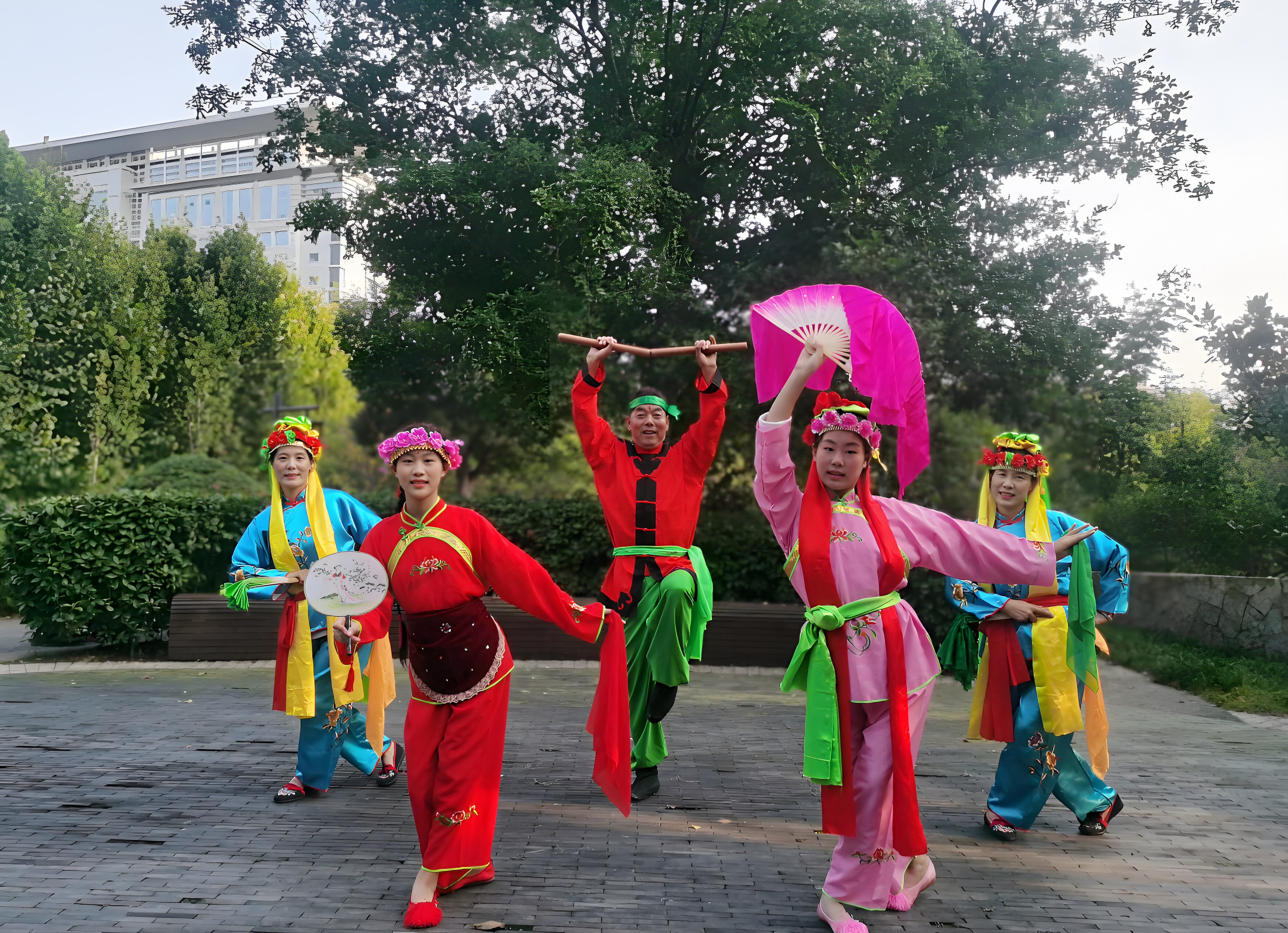 青岛乡里乡亲|吴英民:“三弯九动”承古韵 薪火相传润乡愁