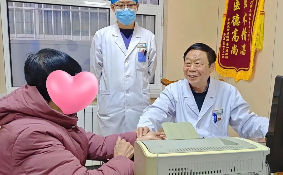 李沧友：四十六载岐黄春秋，德医双馨“攻”肝病