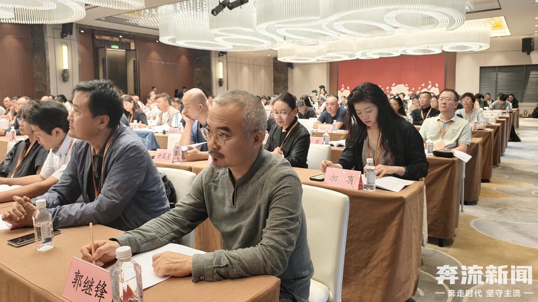海内外学者聚焦东方微笑　“塑”说文物保护修复