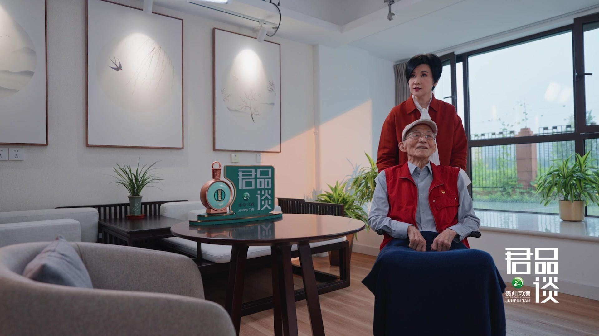 92岁“济公”游本昌豁达入住养老院