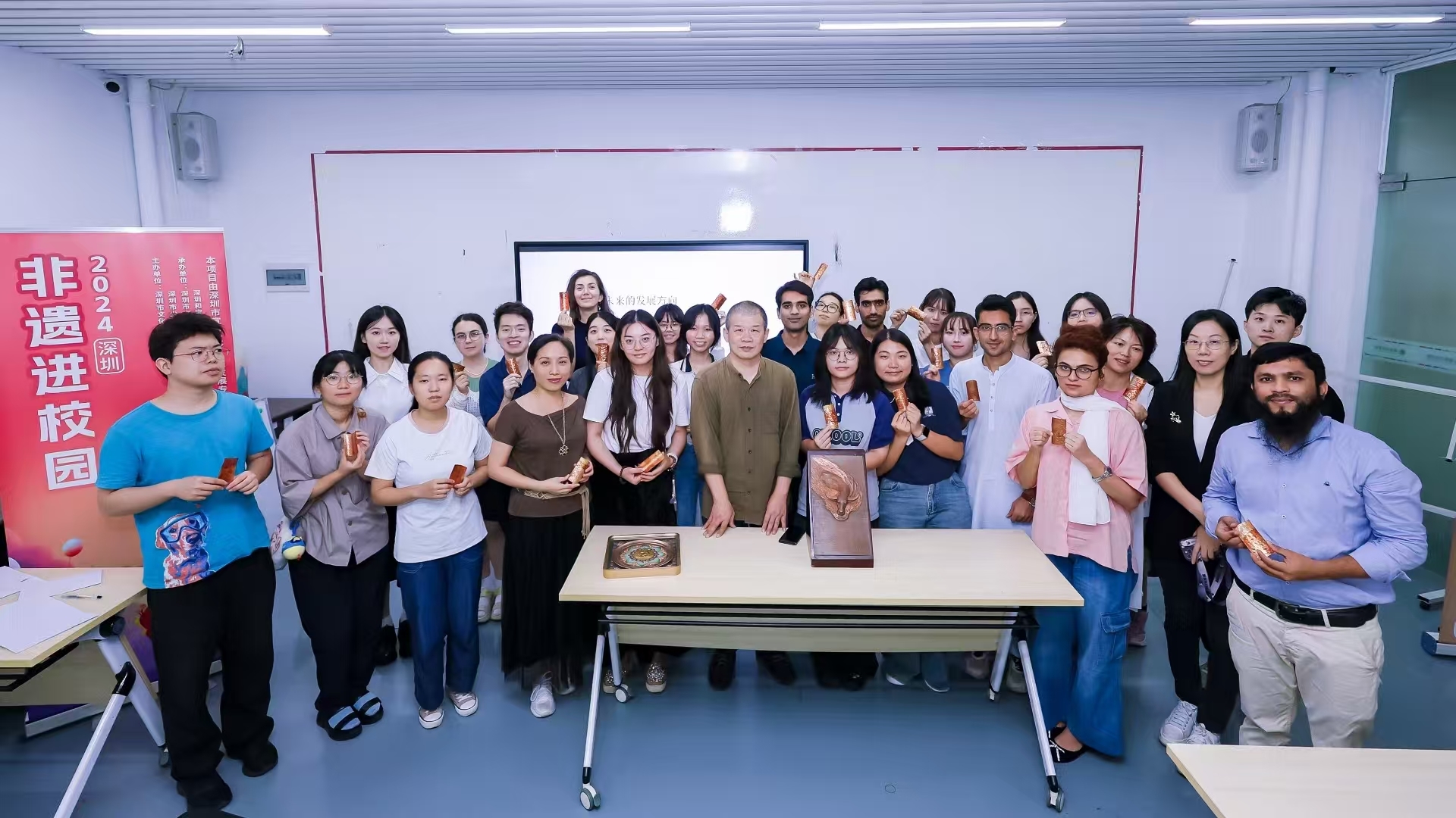 破解“鸿蒙开发工程师”等人才荒！龙岗高技能人才培养载体扩容至69家，领跑全市！