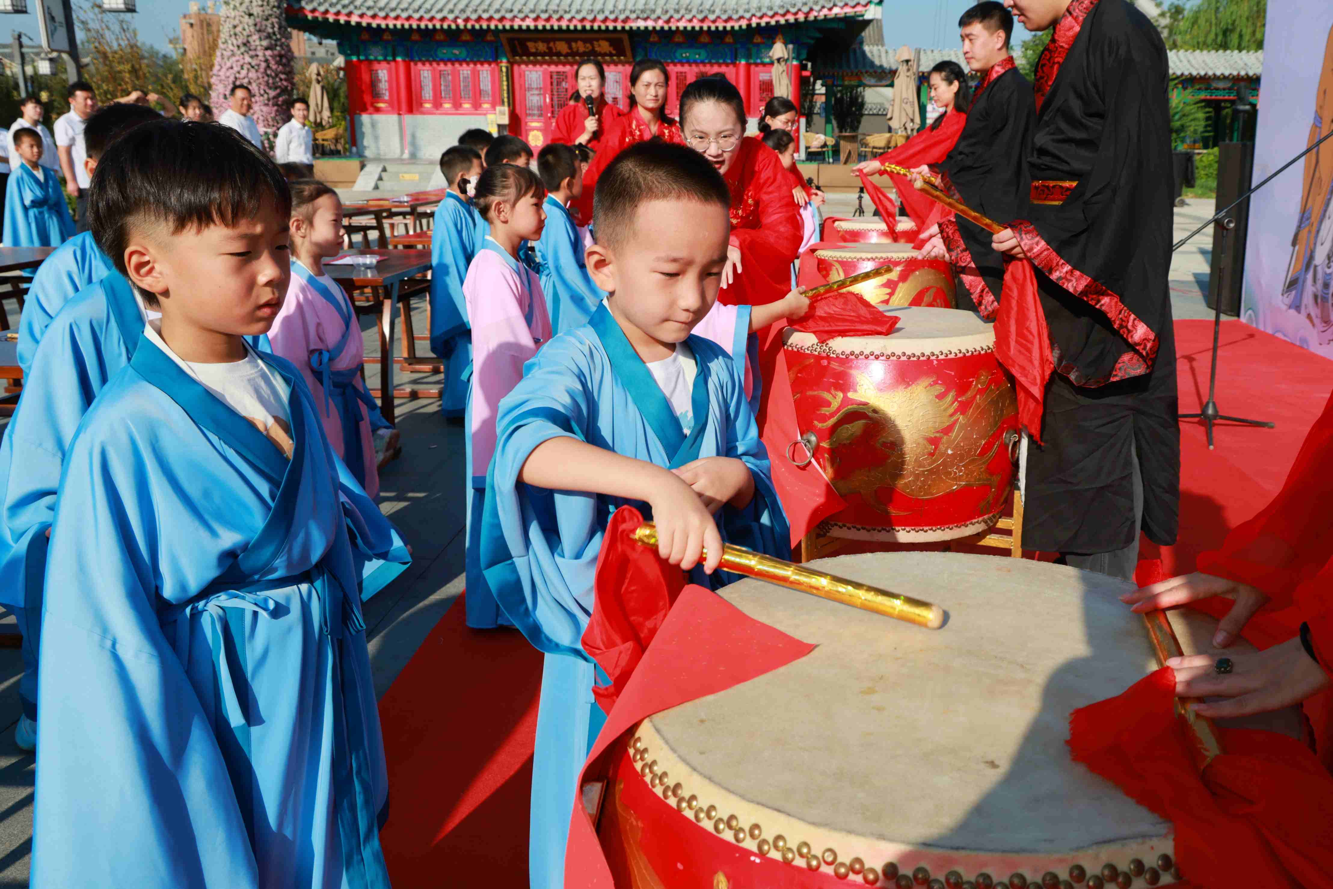 沧州市运河区：“开笔礼”溯运河文脉启智明礼
