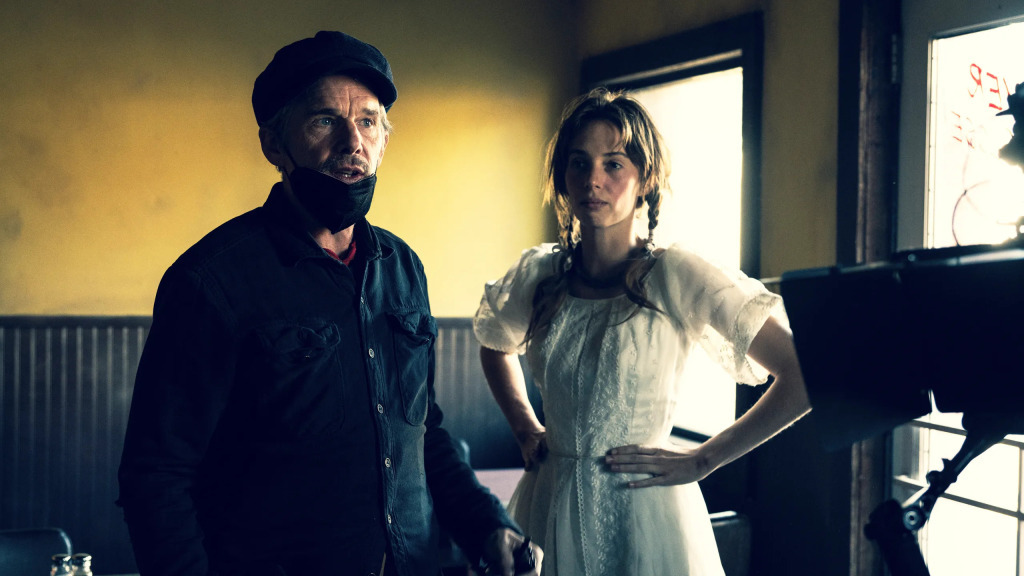 伊桑&middot;霍克与玛雅&middot;霍克在《野猫》拍摄现场