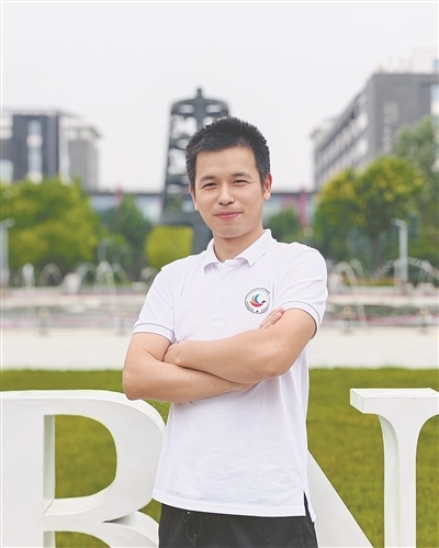 教师节,一起聆听他们的育人故事!