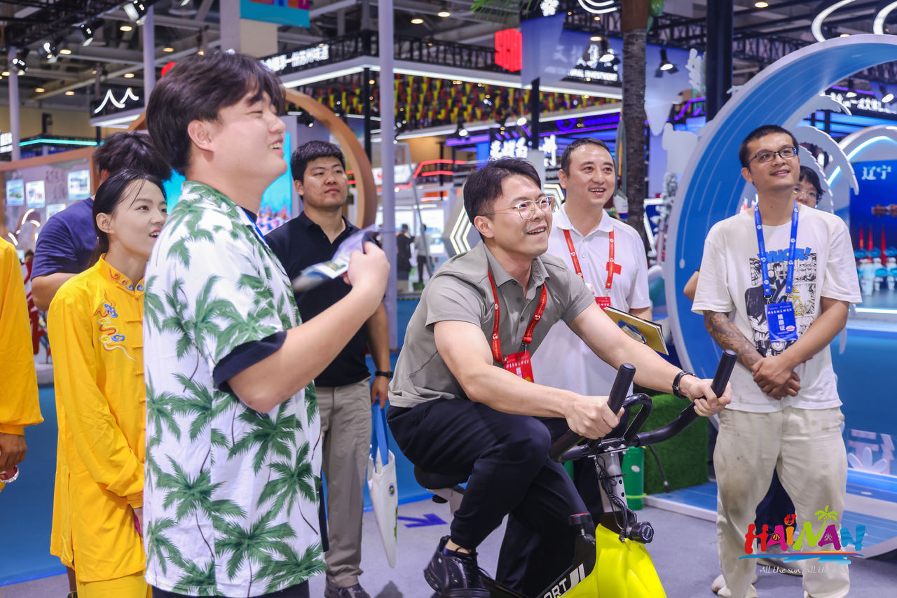 2025两个博览会启幕，海南展区亮点纷呈，展自贸港体育文旅新魅力