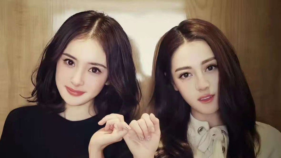 迪丽热巴卡零点为杨幂送生日祝福 连续12年为其庆生封面图