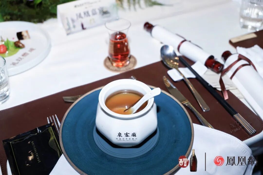 陈皮老鸭黑蒜元鱼裙边汤