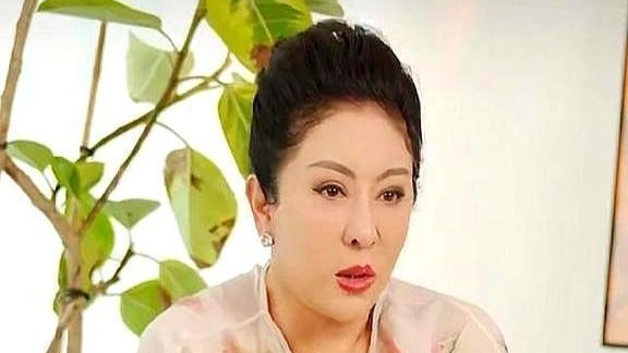 频曝黑幕：向太王晶对熟人下手，谢霆锋的话，终有人信了封面图