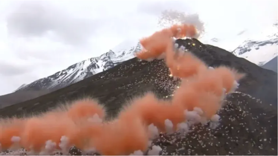 前广告人锐评始祖鸟炸山：生态想要恢复，比等你们打折还难