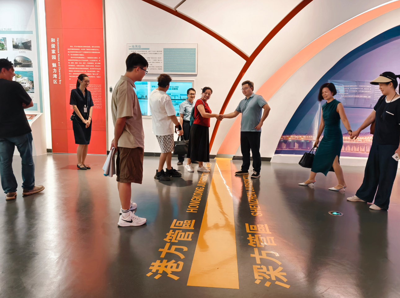 江门作协到访南山考察交流 深江两地共探微短剧发展机遇