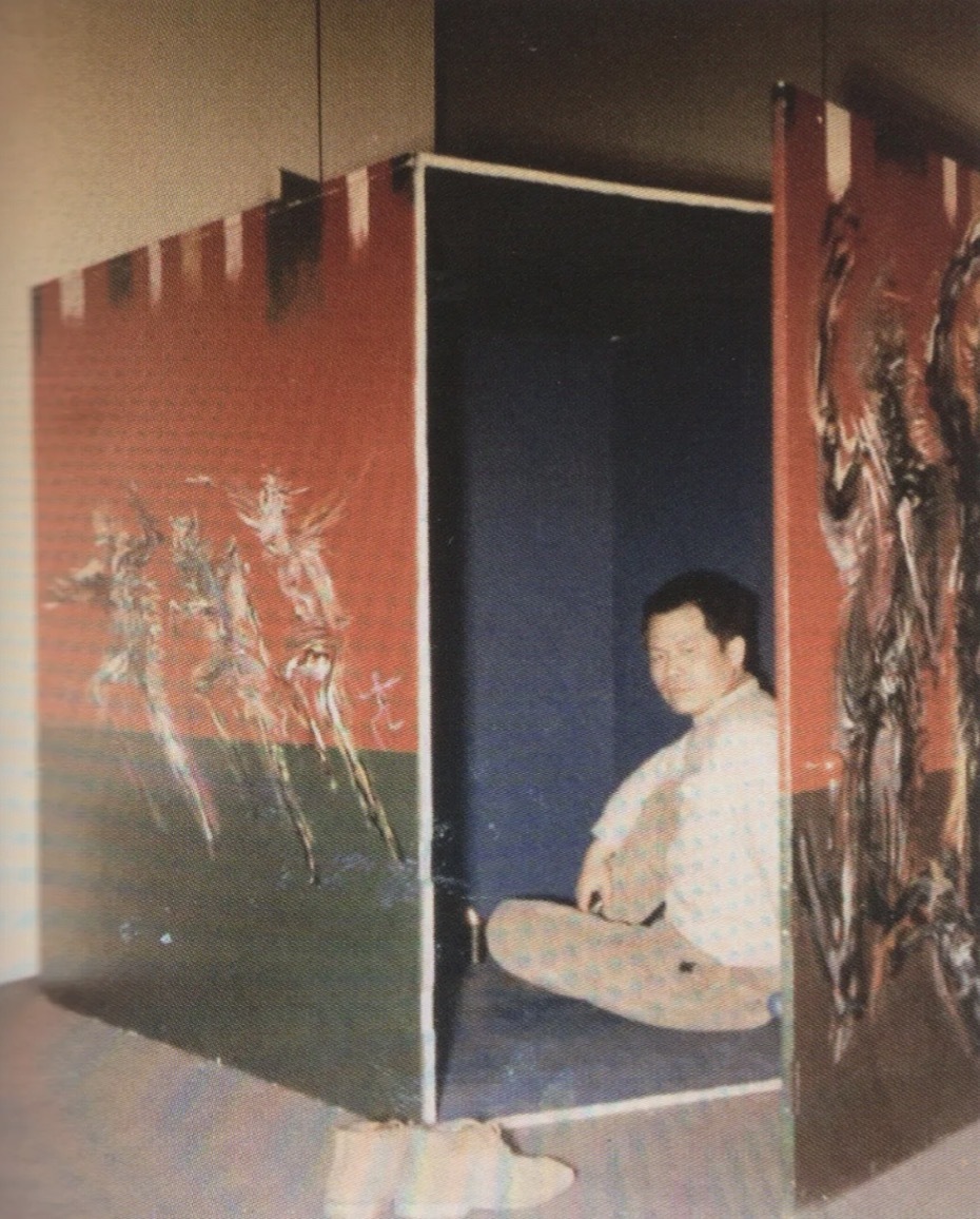 夏阳在巴黎发展出“毛毛人”系列。