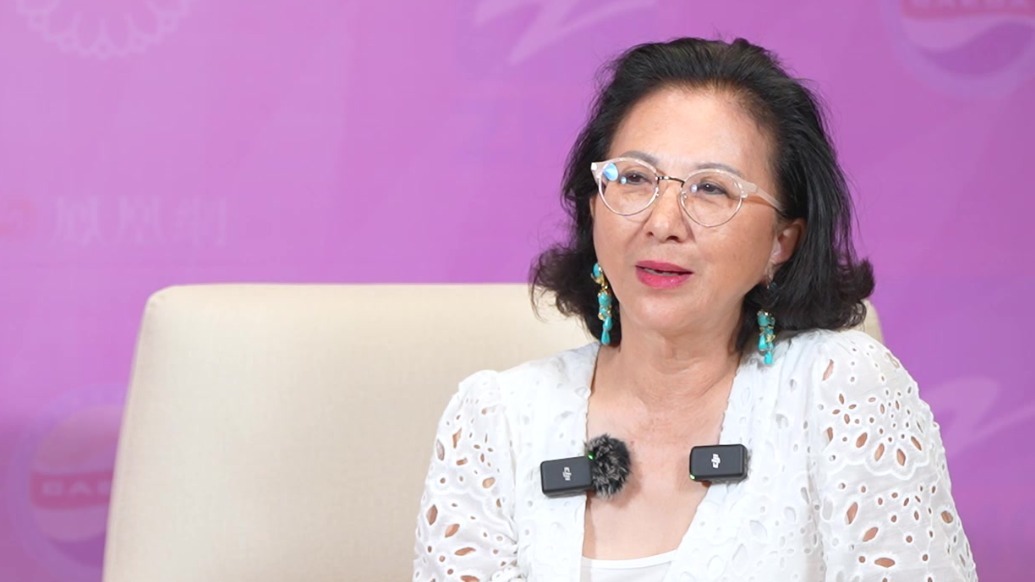 德国华人华侨联合会主席李阿平：在新的时代，女性需要扮演更美好的角色