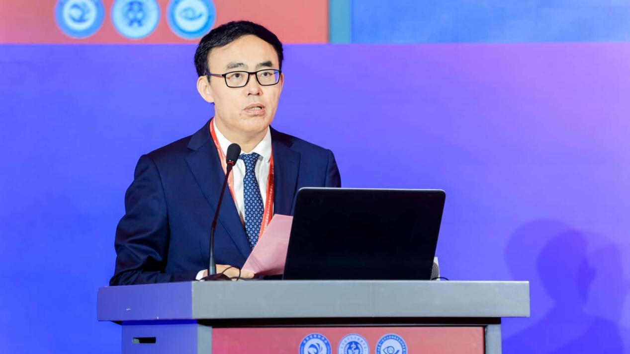 中国科学院院士、山东第一医科大学(山东省医学科学院)校(院)长陆林致辞