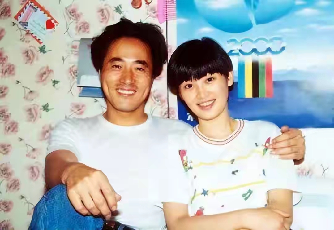 58岁徐帆正面回应离婚传闻，四个字堵住了所有人的嘴