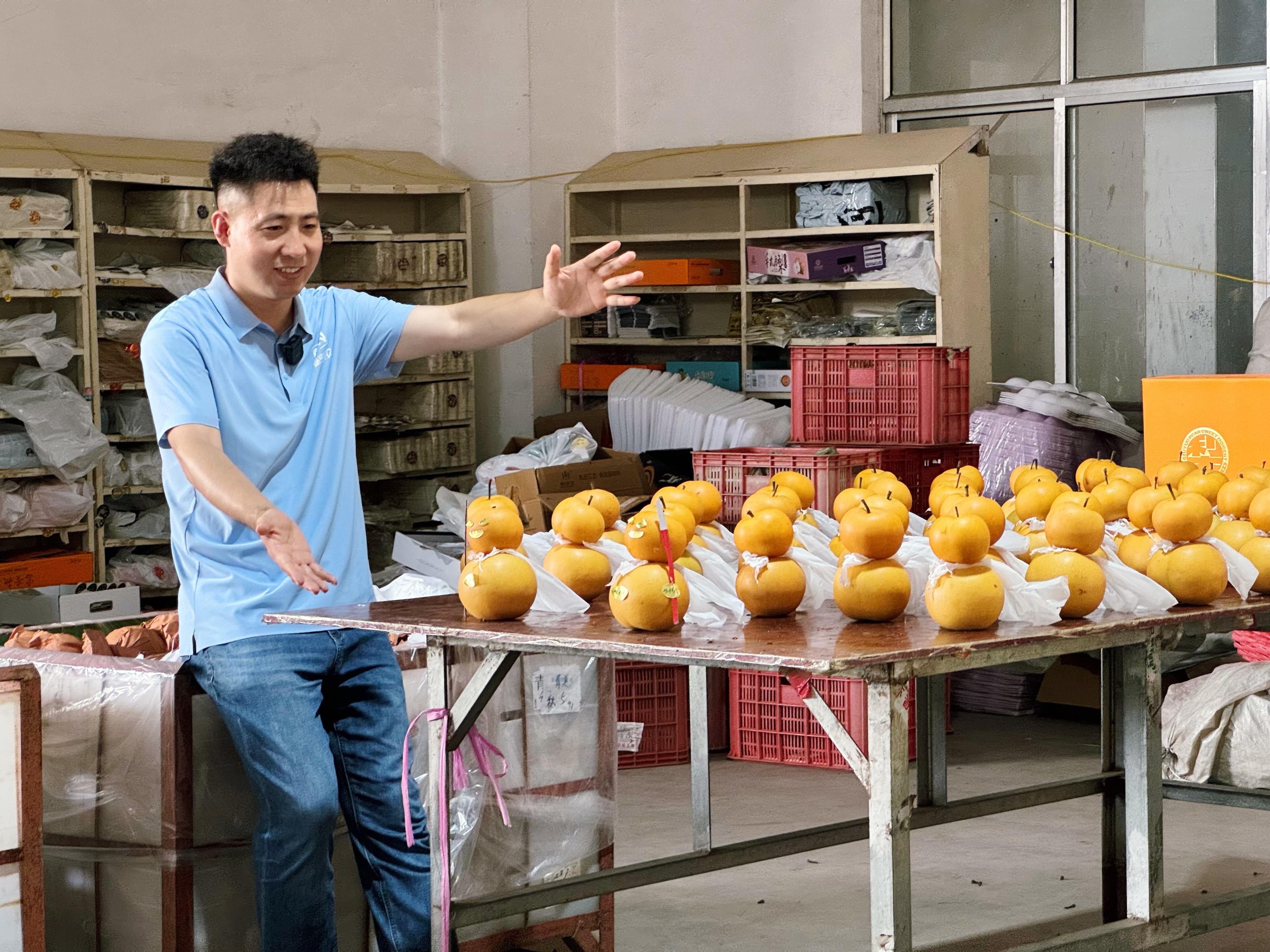 青岛乡里乡亲|左青竹:以网为桥 做乡村振兴路上的“农产品带货领路人”