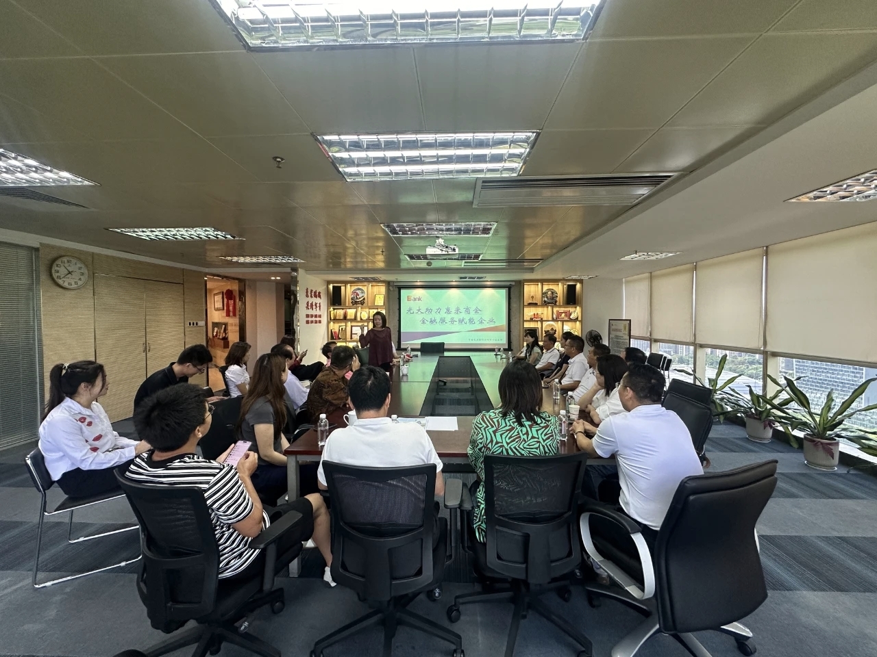 光大银行深圳分行：“反假+防诈”双线出击，筑牢金融消费者权益保护网