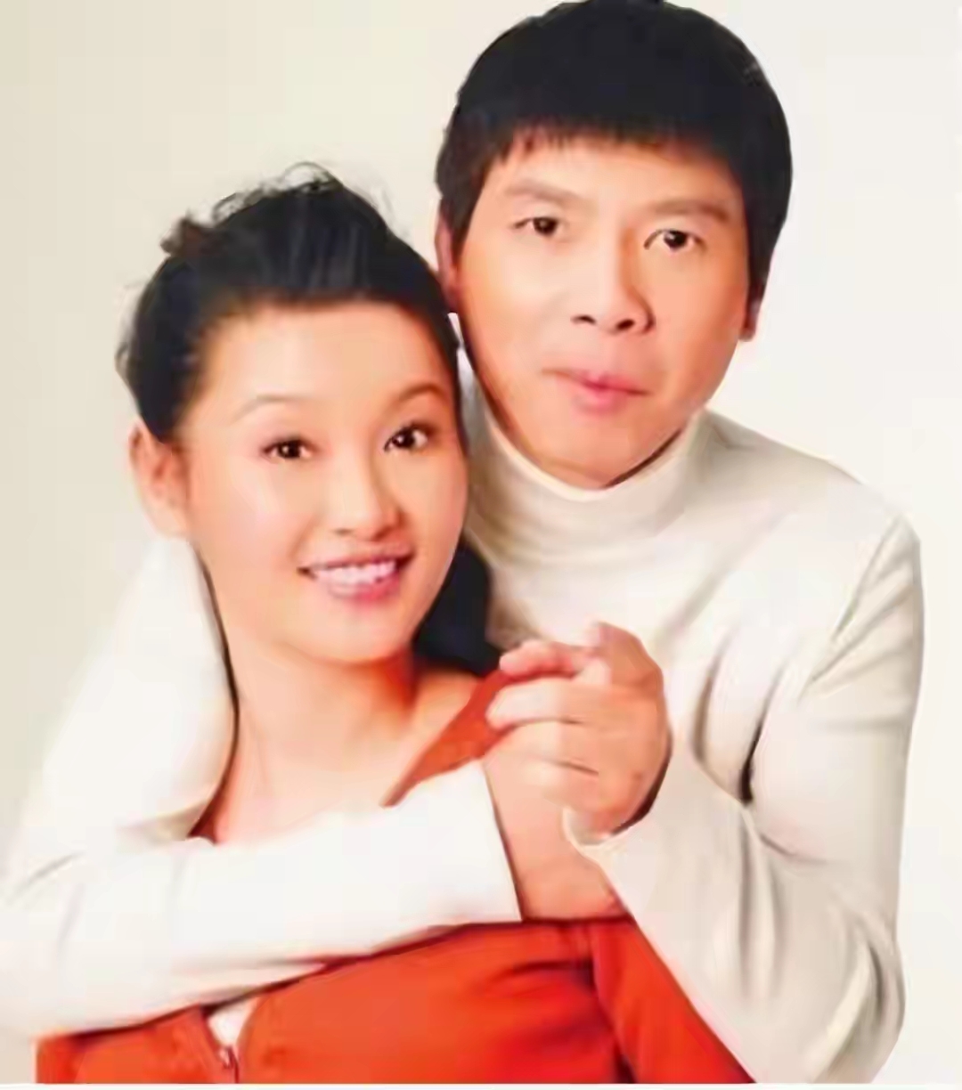 58岁徐帆正面回应离婚传闻，四个字堵住了所有人的嘴
