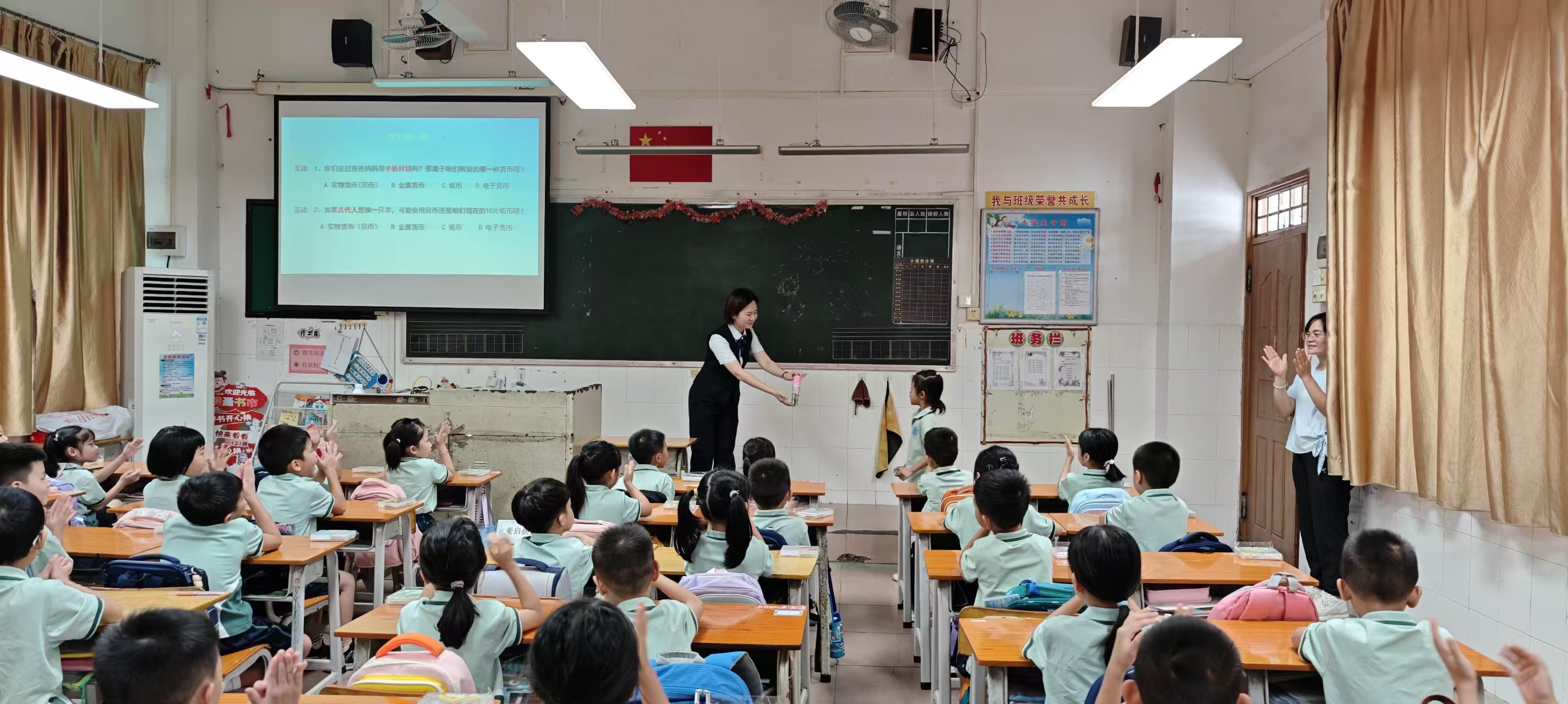 兴业银行佛山分行走进校园普及金融知识 提升青少年财商素养