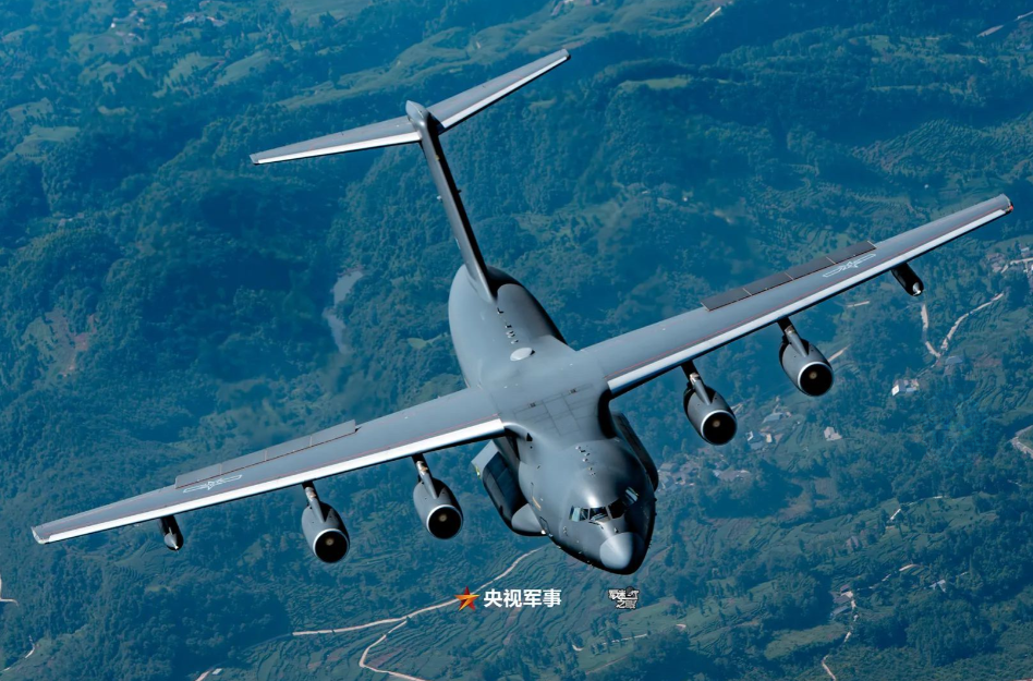 一組高清大圖感受中國戰機的力與美