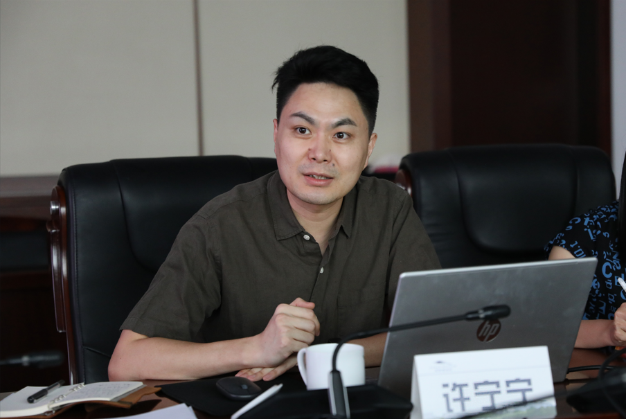 许宁宁博士汇报出站报告