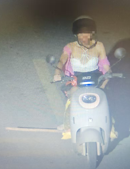 ▲嫌疑人作案时的部分监控画面