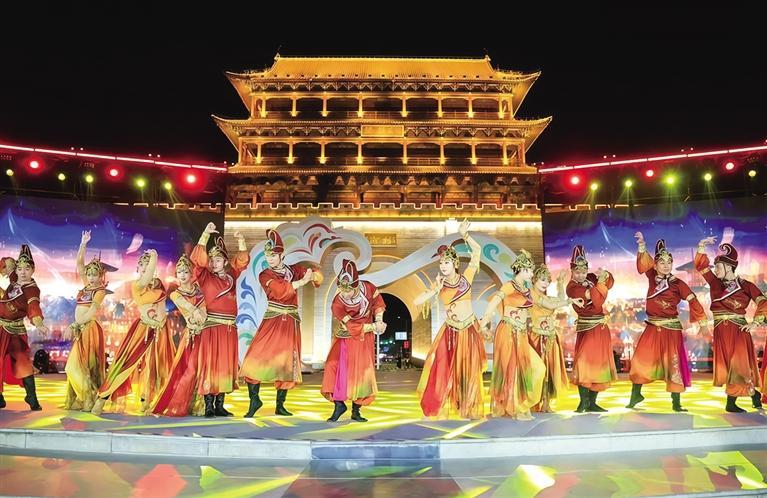 精彩演艺亮相大会