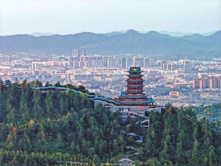 秋景斑斓（图）