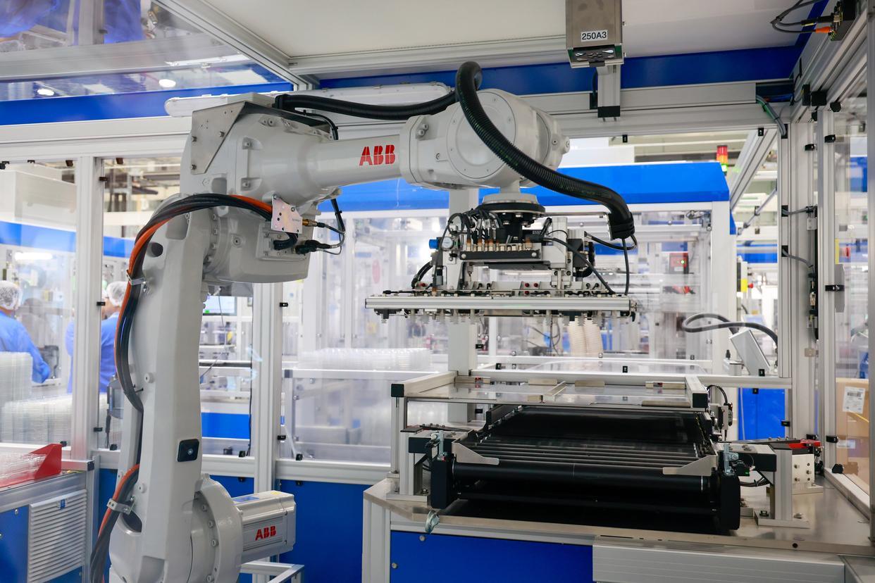 协作机械臂生产厂家 774B4D4B3B5FB139767EEB6026AF507AAF395772_size148_w1242_h828.jpg