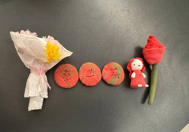 张晋晒出给老婆蔡少芬准备的生日小礼物。
